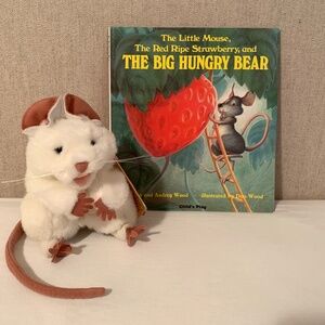 Folkmanis White Mouse Hand Puppet & Classic Book